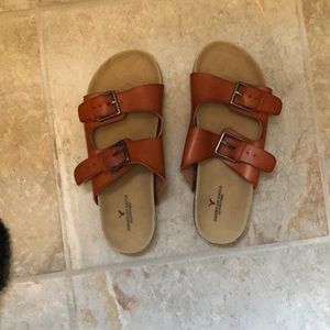 American eagle sandals